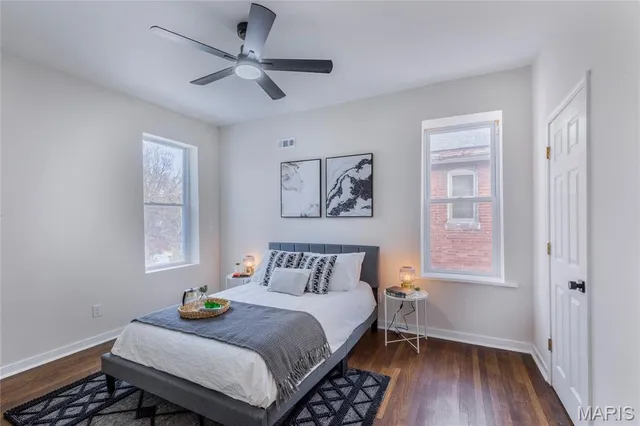 $395,000 | 3971 Juniata Street, St. Louis, MO 63116