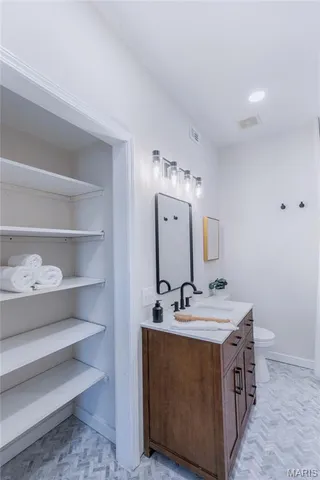 $395,000 | 3971 Juniata Street, St. Louis, MO 63116