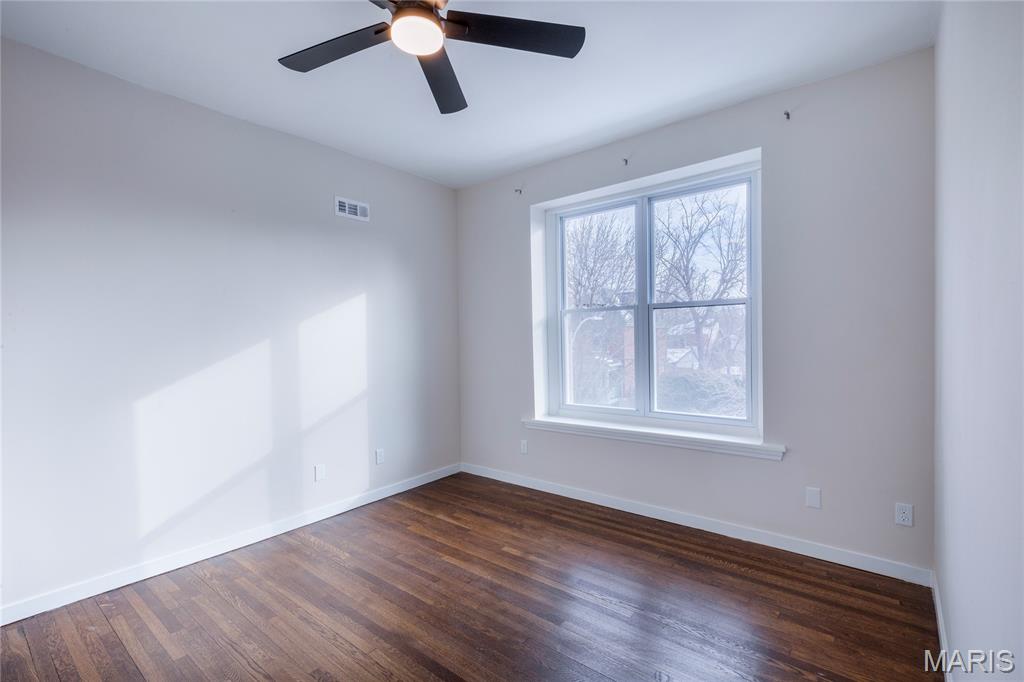 3971 Juniata Street St. Louis, MO 63116 - Photo 23 of 33