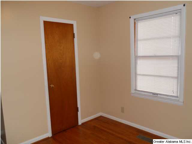 109 Marble Valley Road Sylacauga, AL 35151 - Photo 15 of 27