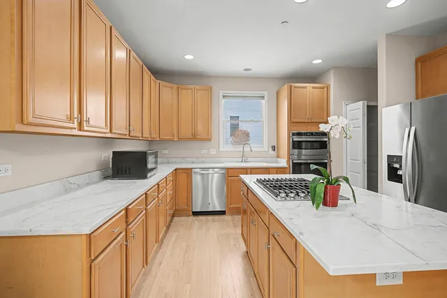 $599,900 | 5657 Angouleme Lane, Hoffman Estates, IL 60192