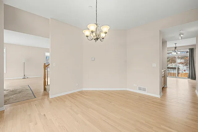 $599,900 | 5657 Angouleme Lane, Hoffman Estates, IL 60192