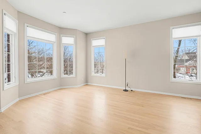 $599,900 | 5657 Angouleme Lane, Hoffman Estates, IL 60192