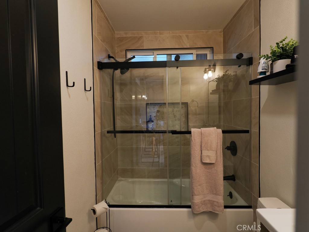 28596 North Bay Road Lake Arrowhead, CA 92352 - Photo 37 of 69 a bathroom with a shower