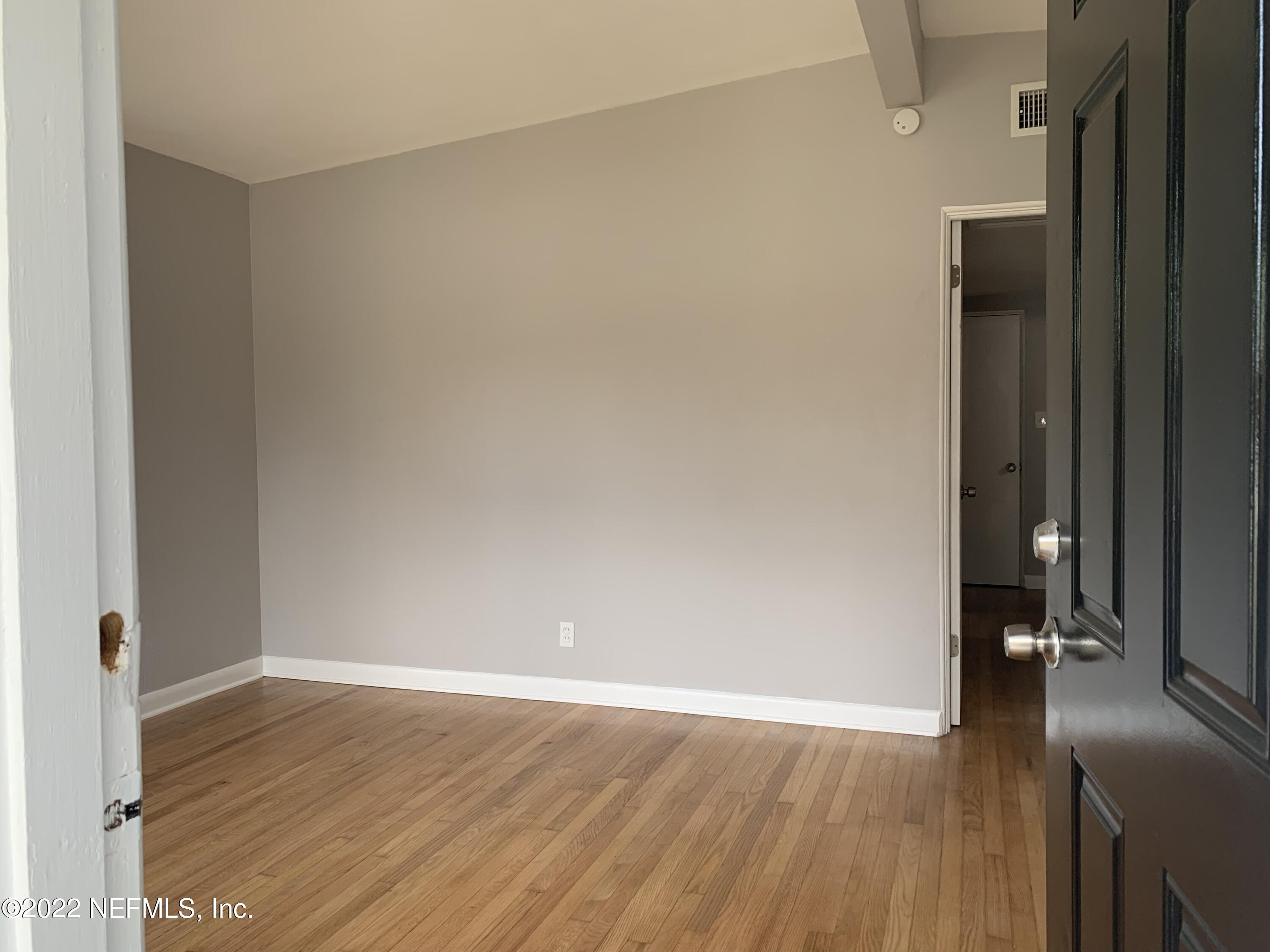 2736 Begonia Road Jacksonville, FL 32209 - Photo 3 of 17 2736 Begonia Rd