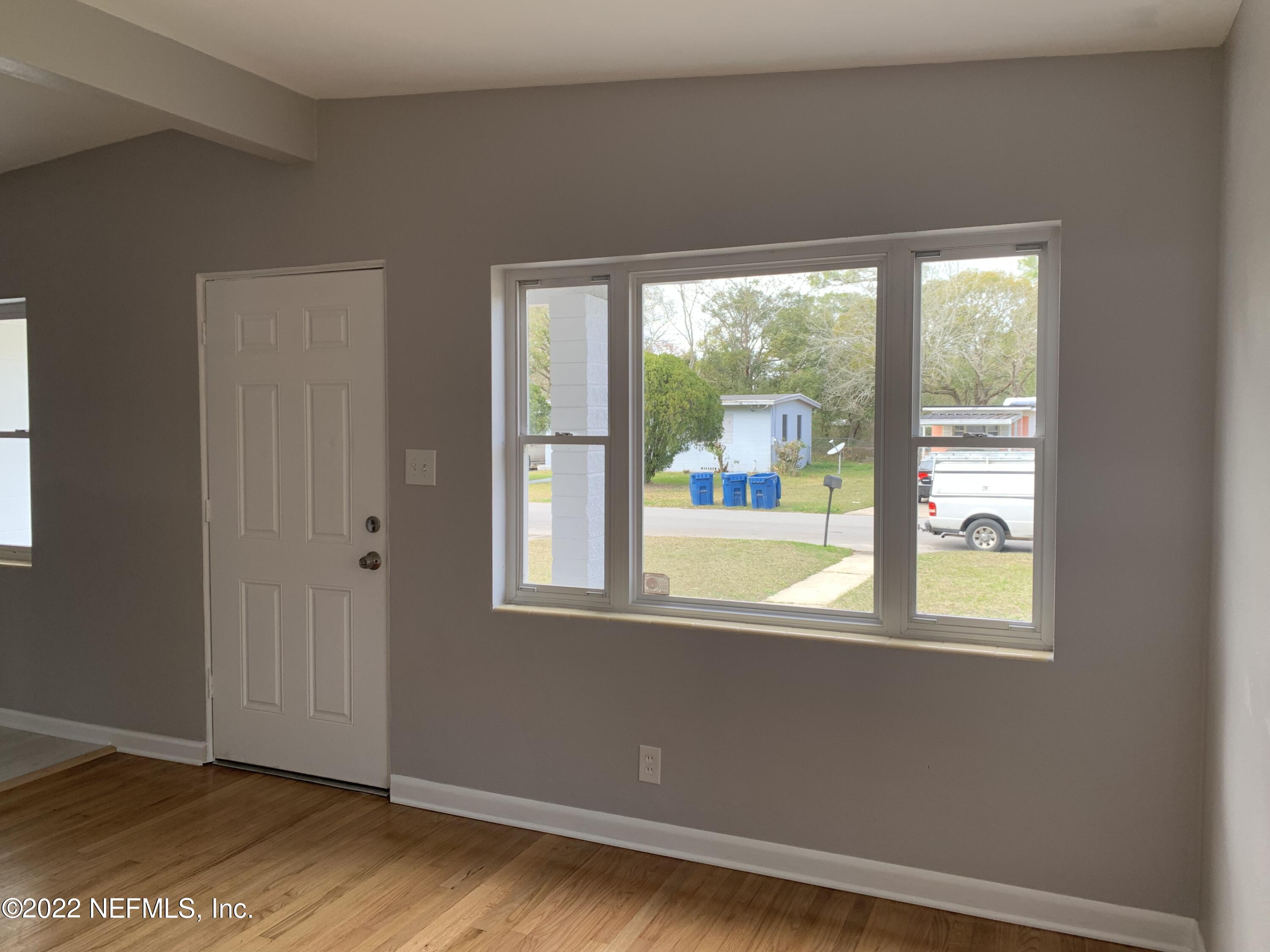 2736 Begonia Road Jacksonville, FL 32209 - Photo 4 of 17 2736 Begonia Rd