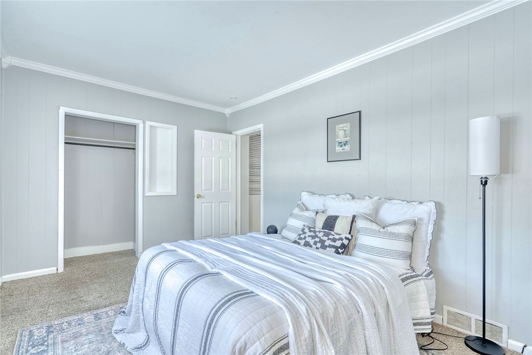 883 Brown Road Irondequoit, NY 14622 - Photo 16 of 41