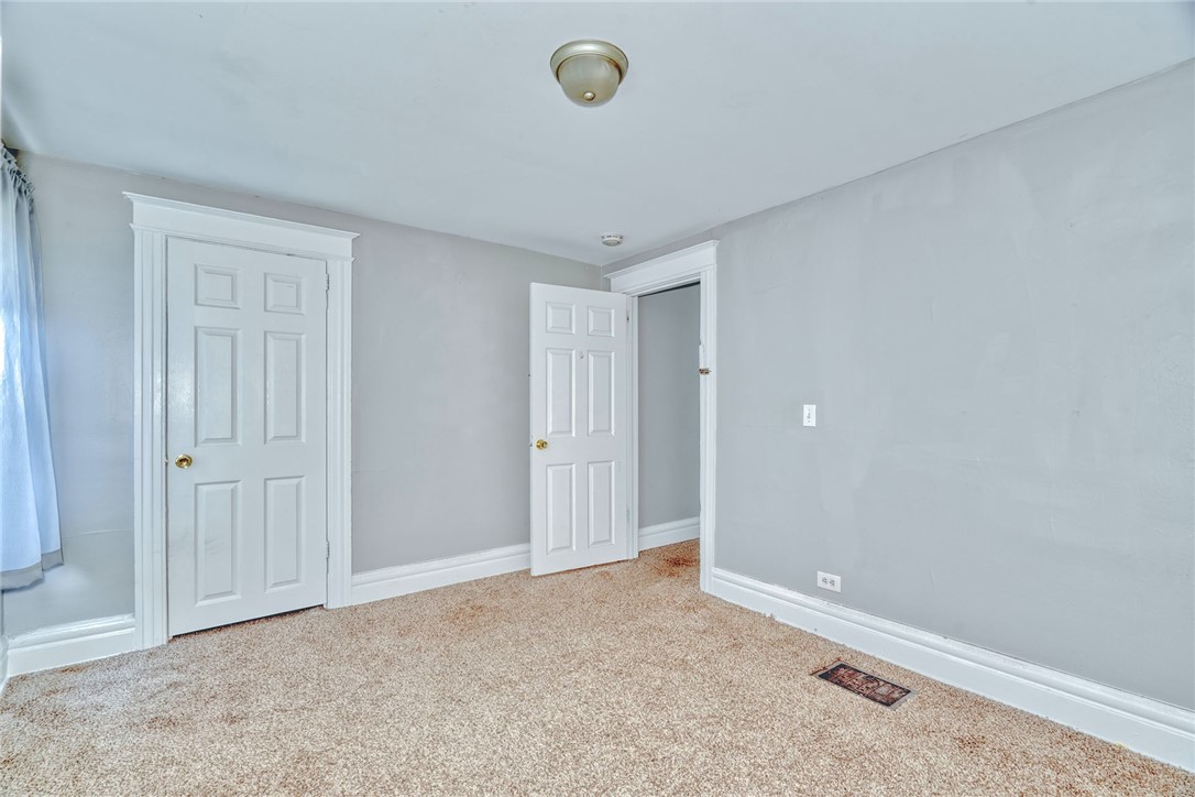 883 Brown Road Irondequoit, NY 14622 - Photo 32 of 41