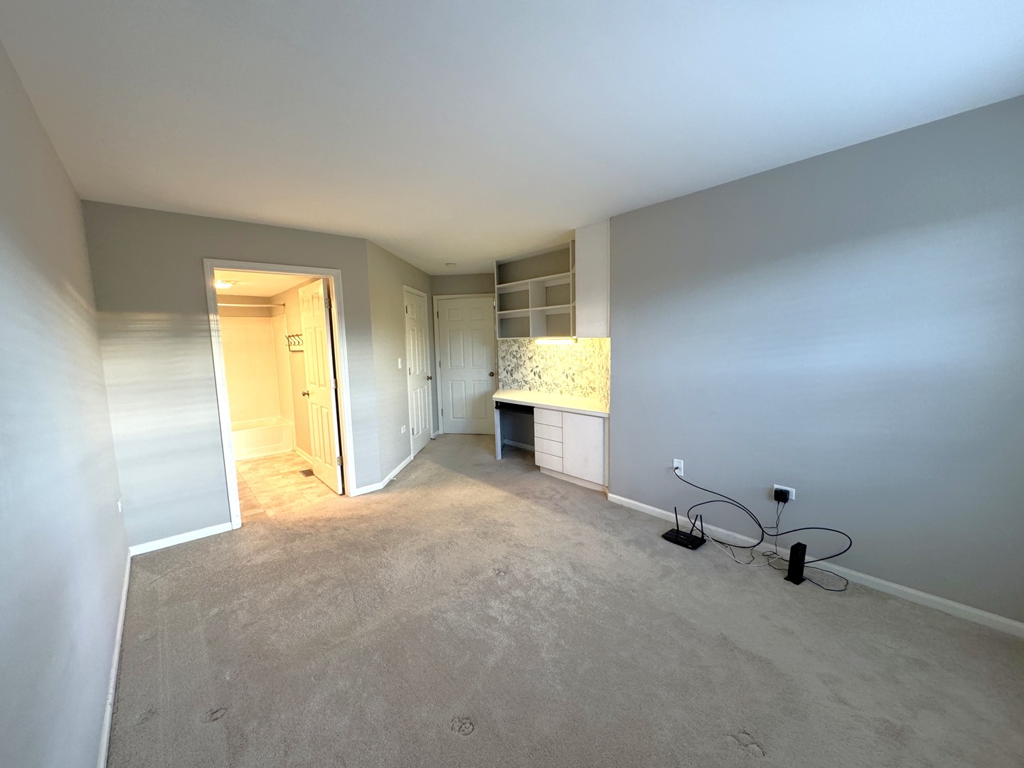 1978 Gary Court, Unit B Schaumburg, IL 60193 - Photo 8 of 18