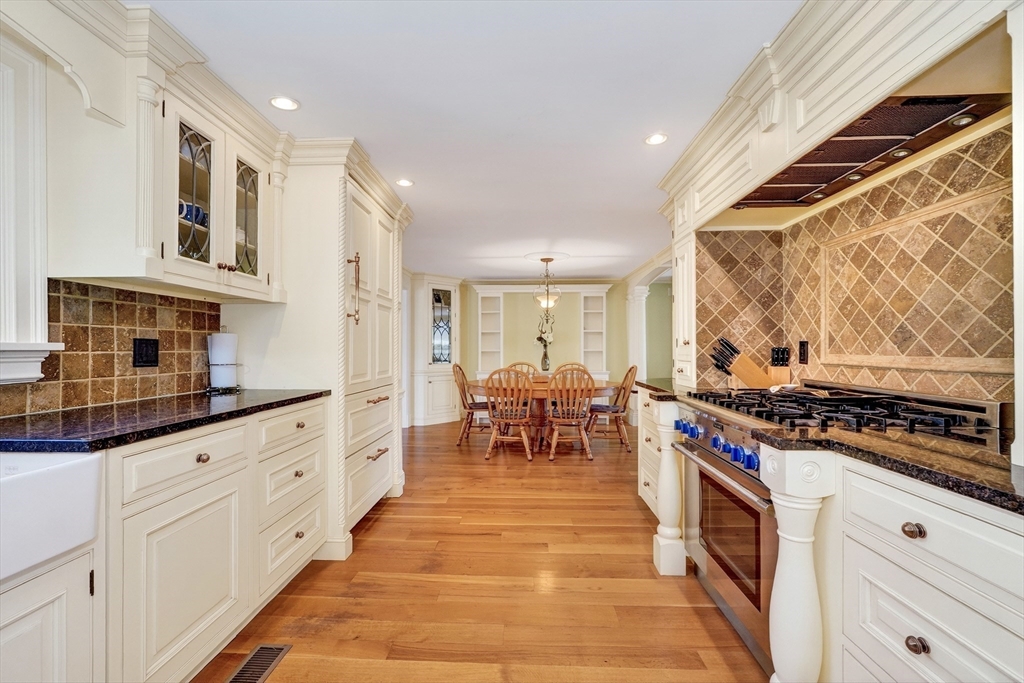 15 Spring Lane Westwood, MA 02090 - Photo 7 of 40 Gallery Image 7
