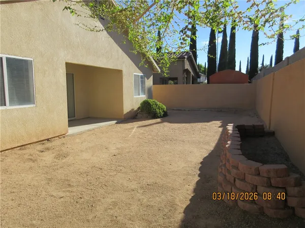 $1,325 | 2820 Wikieup Avenue, Kingman, AZ 86401