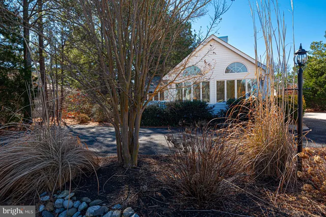 $2,050 | 69 Lookout Point, Ocean Pines, MD 21811