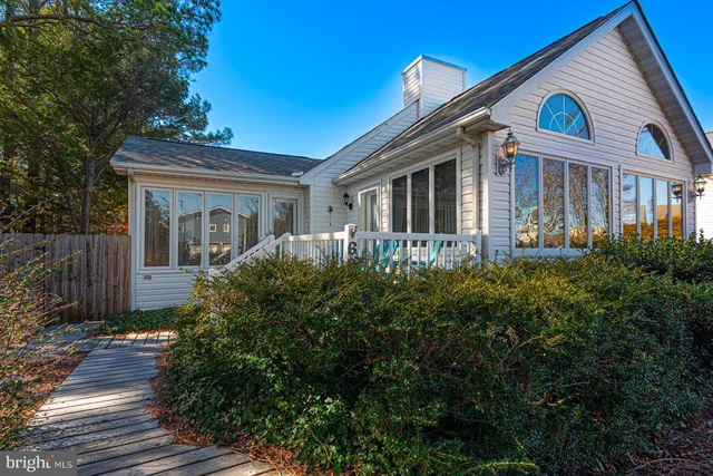 $2,050 | 69 Lookout Point, Ocean Pines, MD 21811