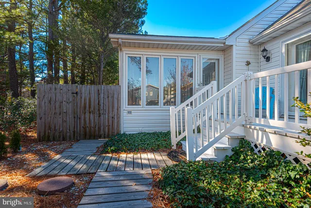 $2,050 | 69 Lookout Point, Ocean Pines, MD 21811