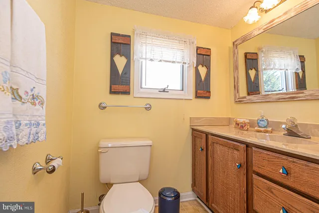 $2,050 | 69 Lookout Point, Ocean Pines, MD 21811