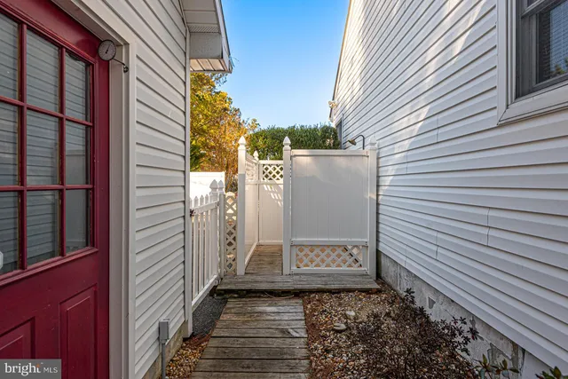 $2,050 | 69 Lookout Point, Ocean Pines, MD 21811