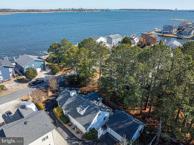 $2,050 | 69 Lookout Point, Ocean Pines, MD 21811