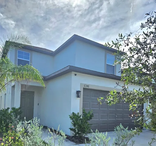 $2,000 | 6346 Back Forty Loop, Unit 6346, Zephyrhills, FL 33541