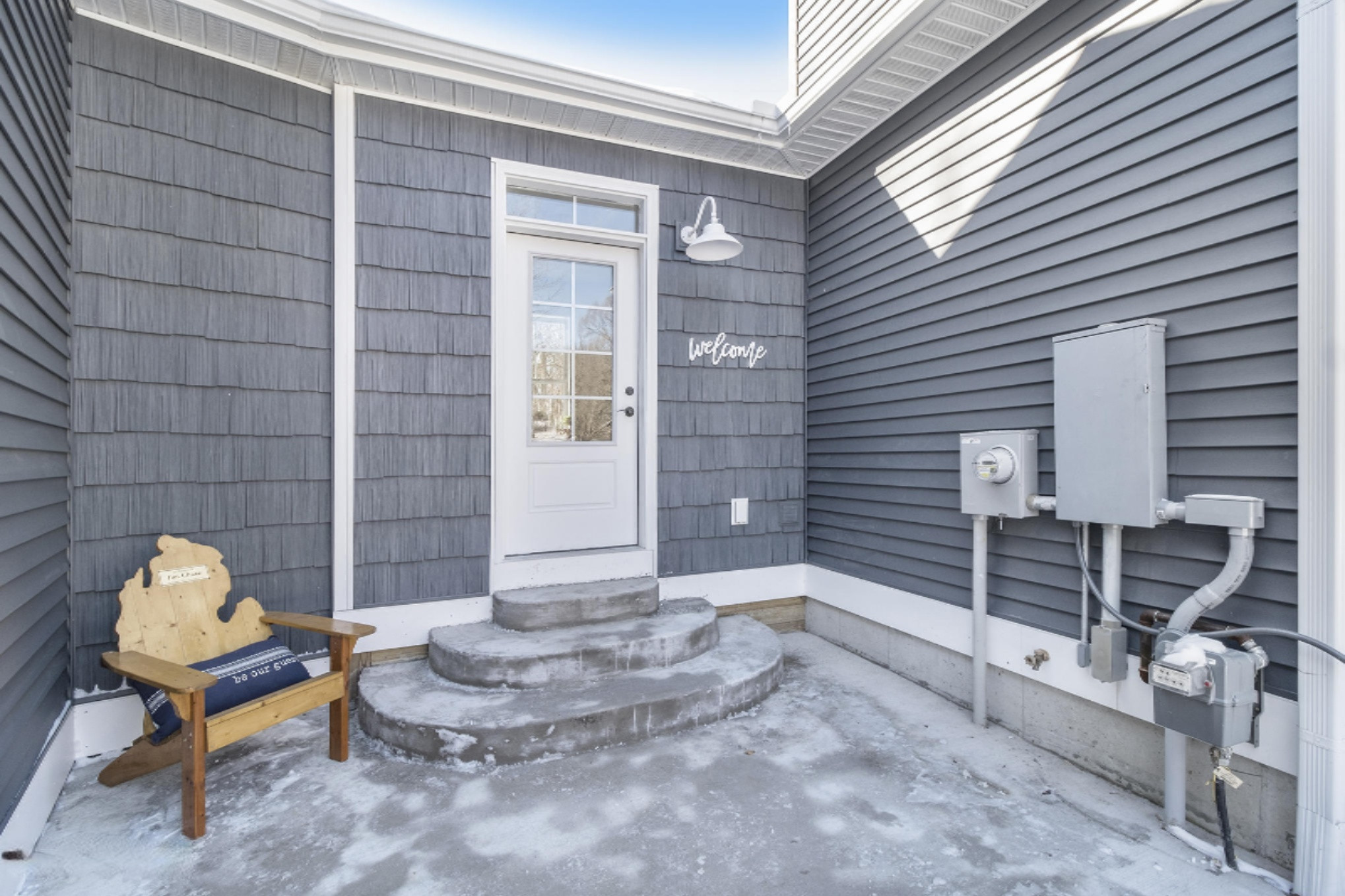 8177 Irving Road Middleville, MI 49333 - Photo 7 of 43 Come on in