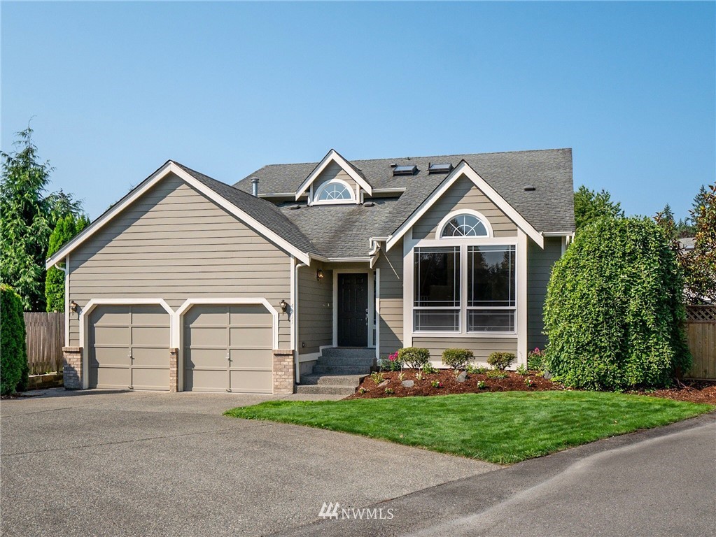 4011 Northeast 18th Street Renton, WA 98056 - Photo 1 of 25