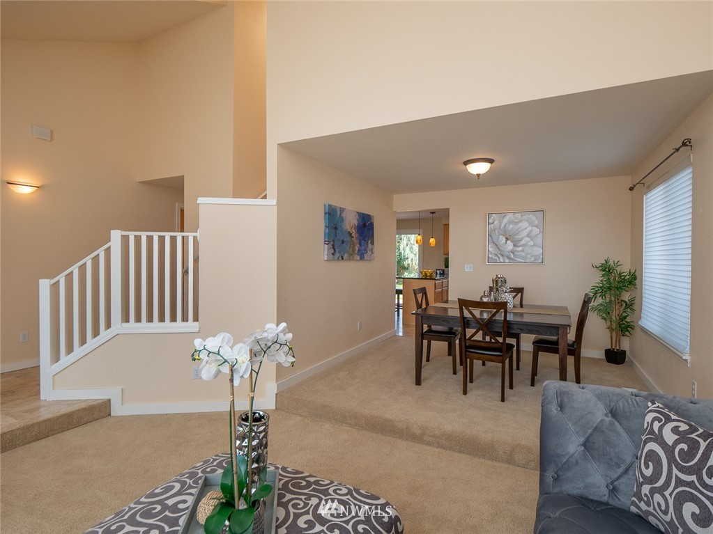 4011 Northeast 18th Street Renton, WA 98056 - Photo 3 of 25