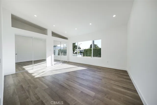 $1,699,000 | 9055 Forbes Avenue, Northridge, CA 91343