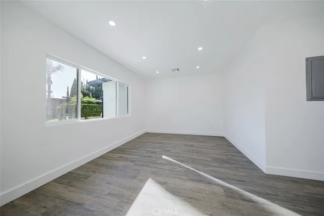 $1,699,000 | 9055 Forbes Avenue, Northridge, CA 91343