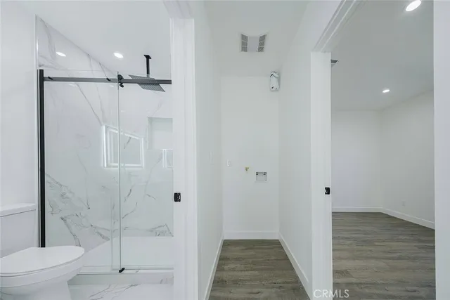 $1,699,000 | 9055 Forbes Avenue, Northridge, CA 91343