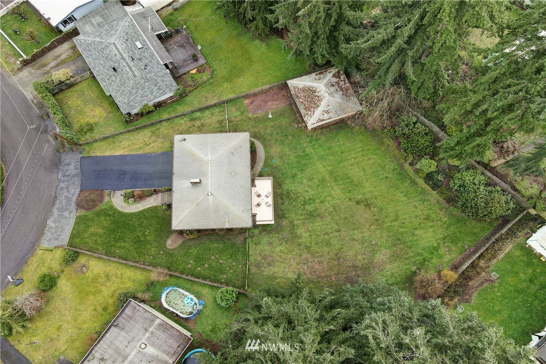 16301 Southeast 131st Place Renton, WA 98059 - Photo 3 of 24 Gallery Image 3