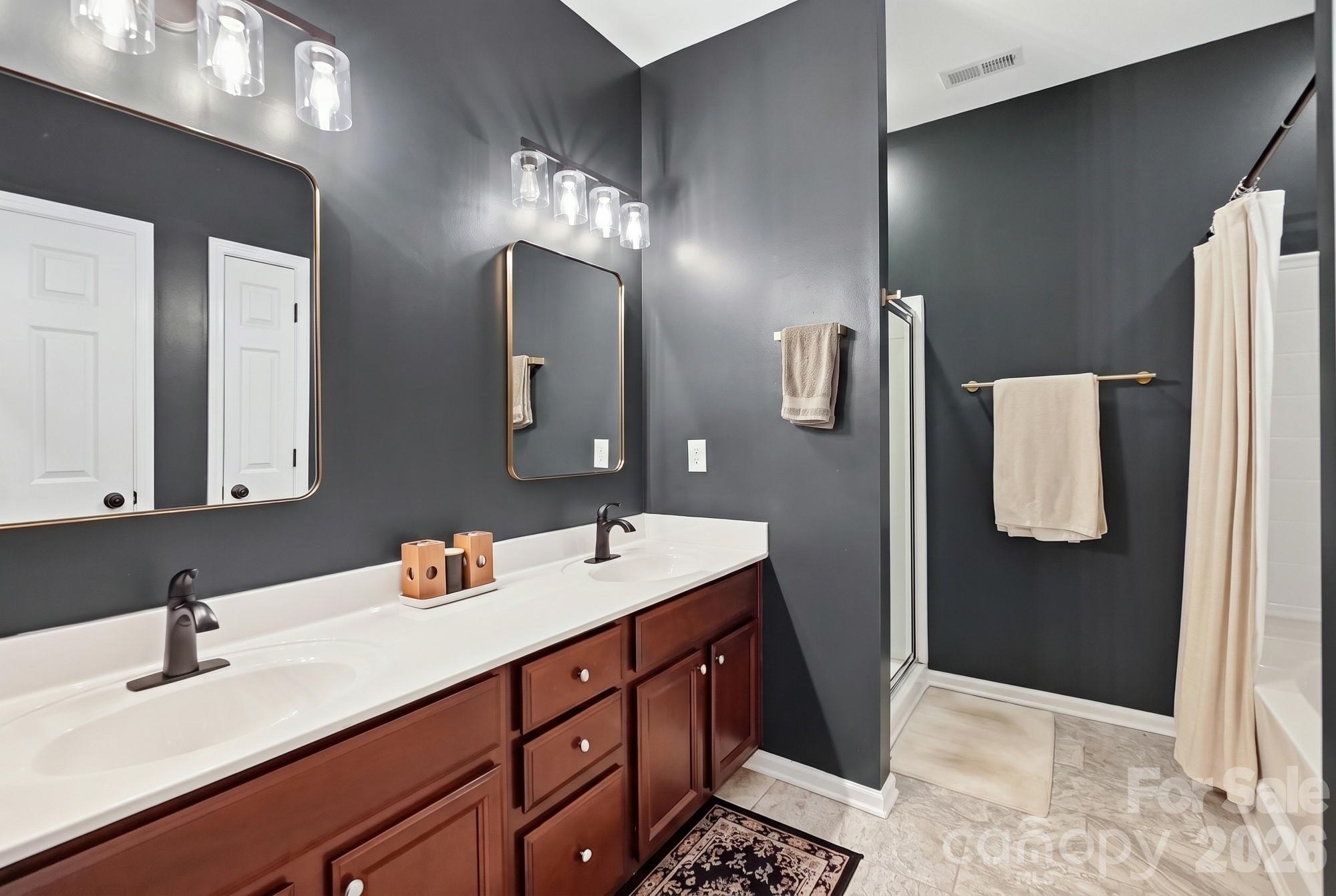 10933 Stone Trail Road Charlotte, NC 28213 - Photo 20 of 39 Gallery Image 20