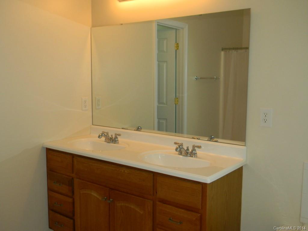 5225 Sunriver Road Gastonia, NC 28054 - Photo 14 of 23