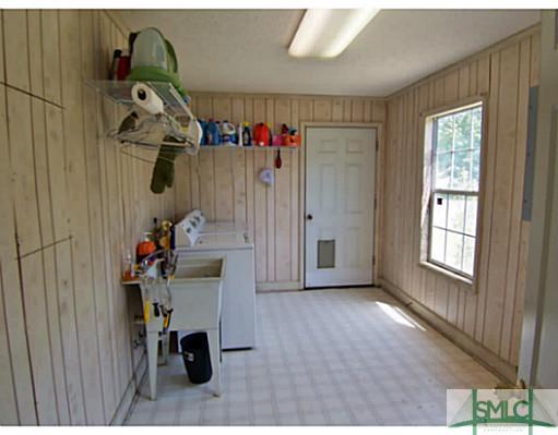 1139 Old Augusta Road South Rincon, GA 31326 - Photo 18 of 25 Laundry Room. Extra Large Laundry Room of garage w