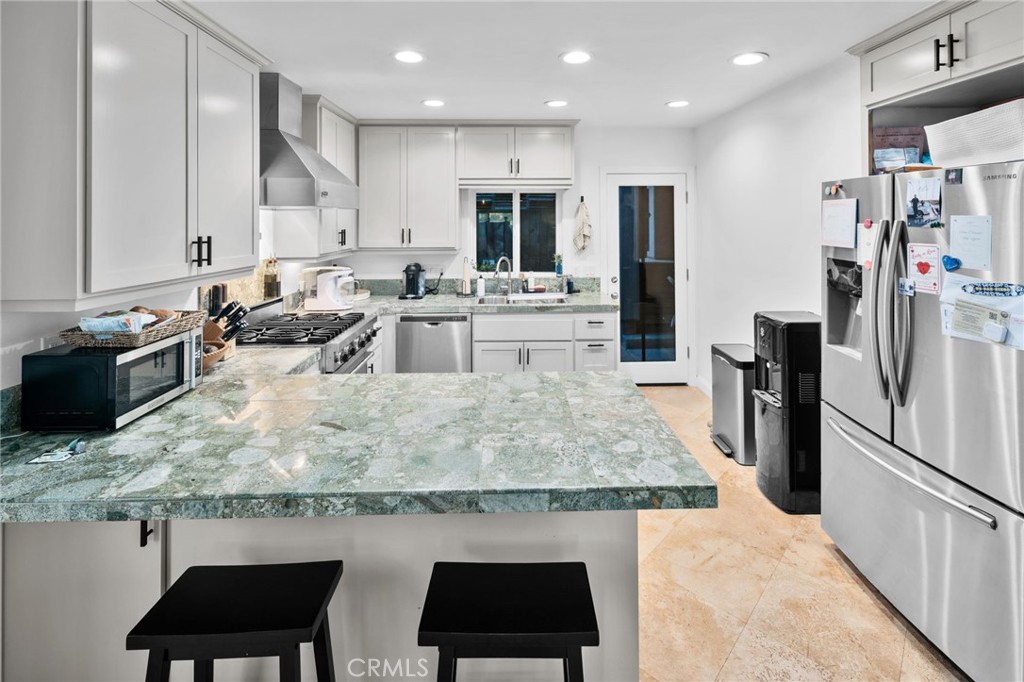 720 3rd Street Encinitas, CA 92024 - Photo 11 of 33 Gallery Image 11