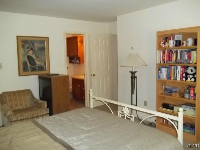 911 Cold Spring Road, Unit 7 Allentown, PA 18103 - Photo 11 of 15 Gallery Image 11