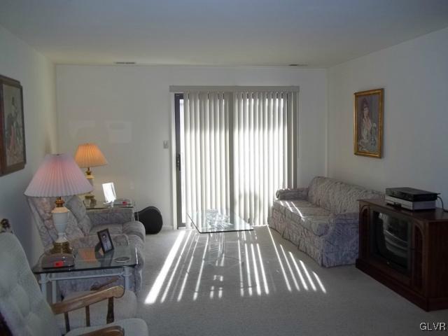 911 Cold Spring Road, Unit 7 Allentown, PA 18103 - Photo 2 of 15 Gallery Image 2