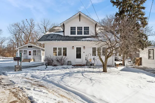 $289,000 | 43225 Lakeside, Antioch, IL 60002
