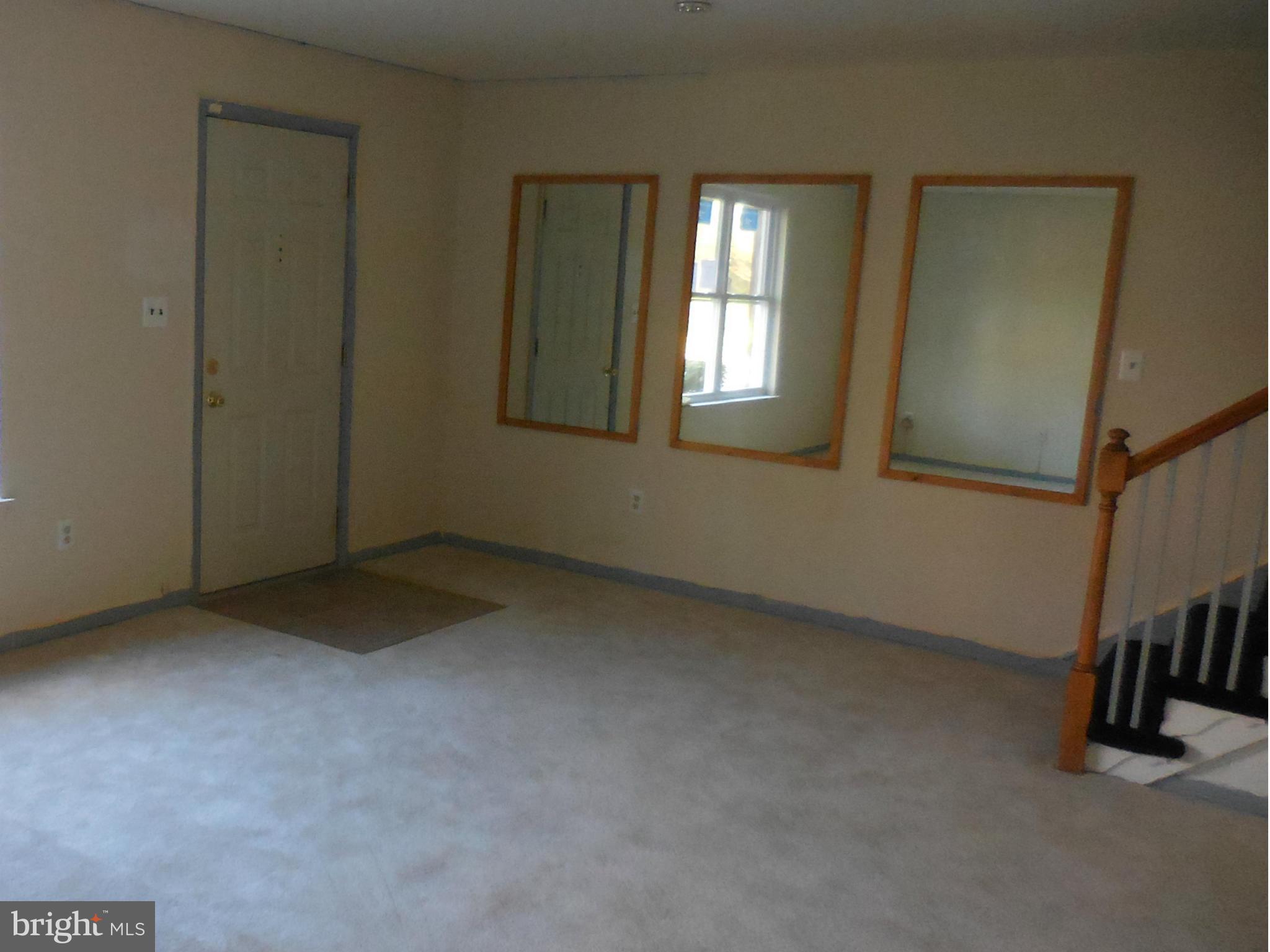 1881 Addison Road South District Heights, MD 20747 - Photo 2 of 5 Interior (General)