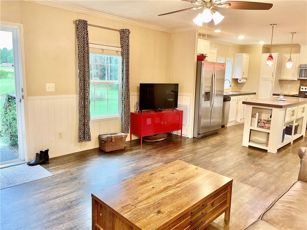 74 Lamb Road North Opelika, AL 36804 - Photo 7 of 39 Gallery Image 7