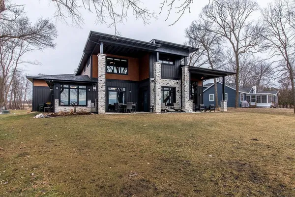 $1,800,000 | 12797 Old North Shore Drive, Spicer, MN 56288