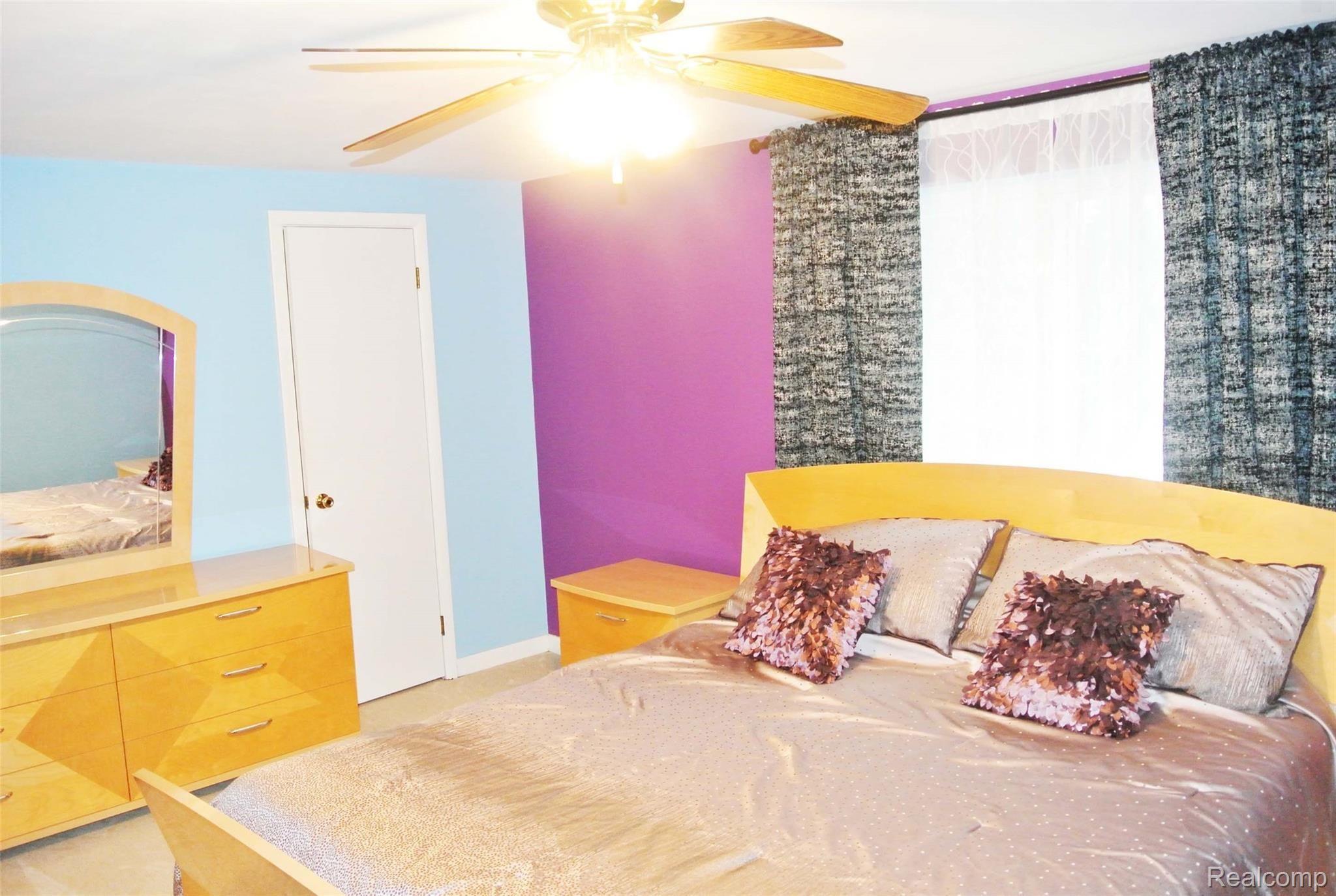 732 Longford Drive Rochester, MI 48309 - Photo 20 of 29 DSC_3754.jpg