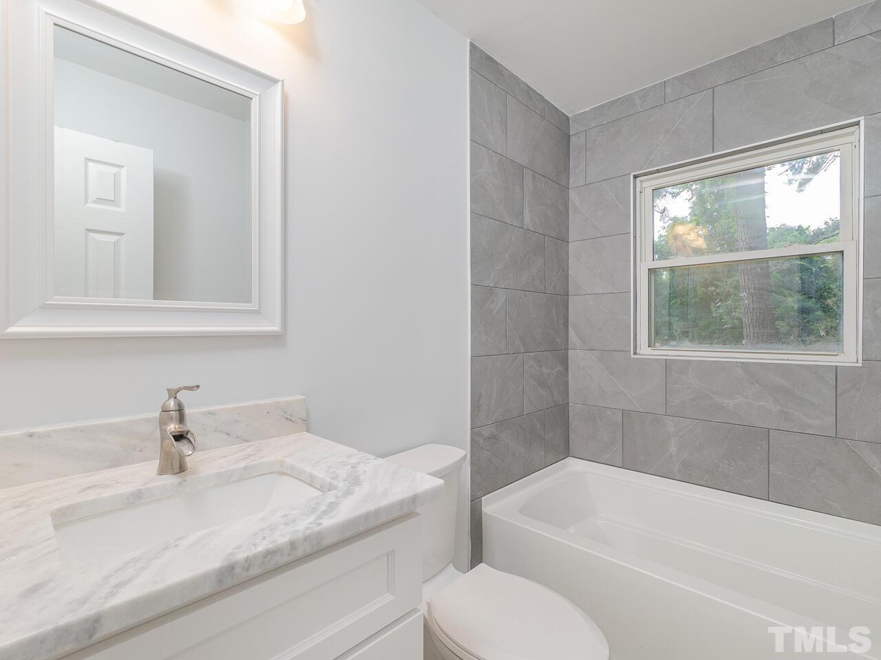 428 Lansing Street Raleigh, NC 27610 - Photo 8 of 13
