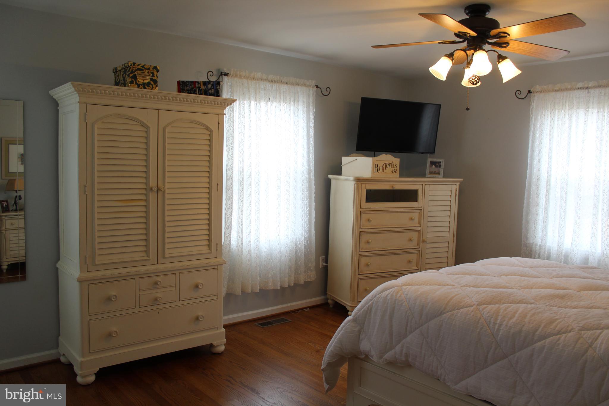 1209 Meadow View Road Pasadena, MD 21122 - Photo 46 of 95 Gallery Image 46