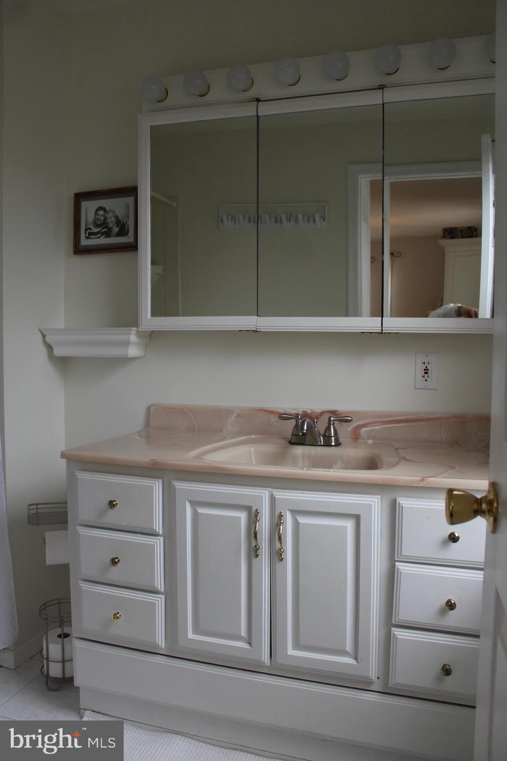 1209 Meadow View Road Pasadena, MD 21122 - Photo 51 of 95 Gallery Image 51