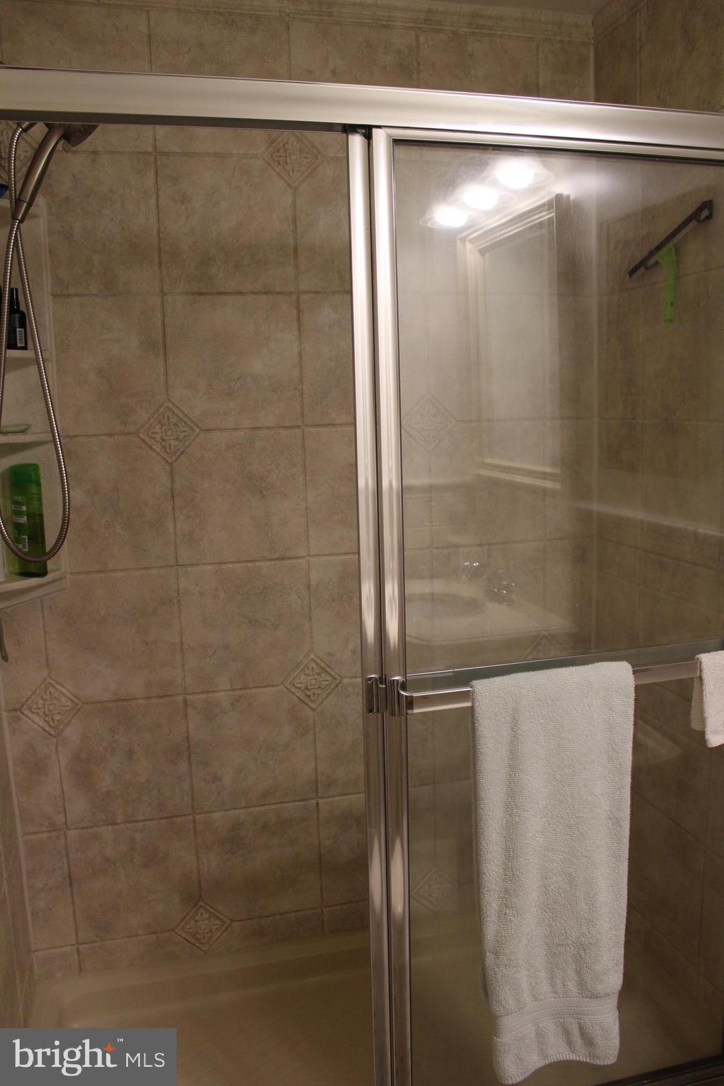 1209 Meadow View Road Pasadena, MD 21122 - Photo 56 of 95 Gallery Image 56