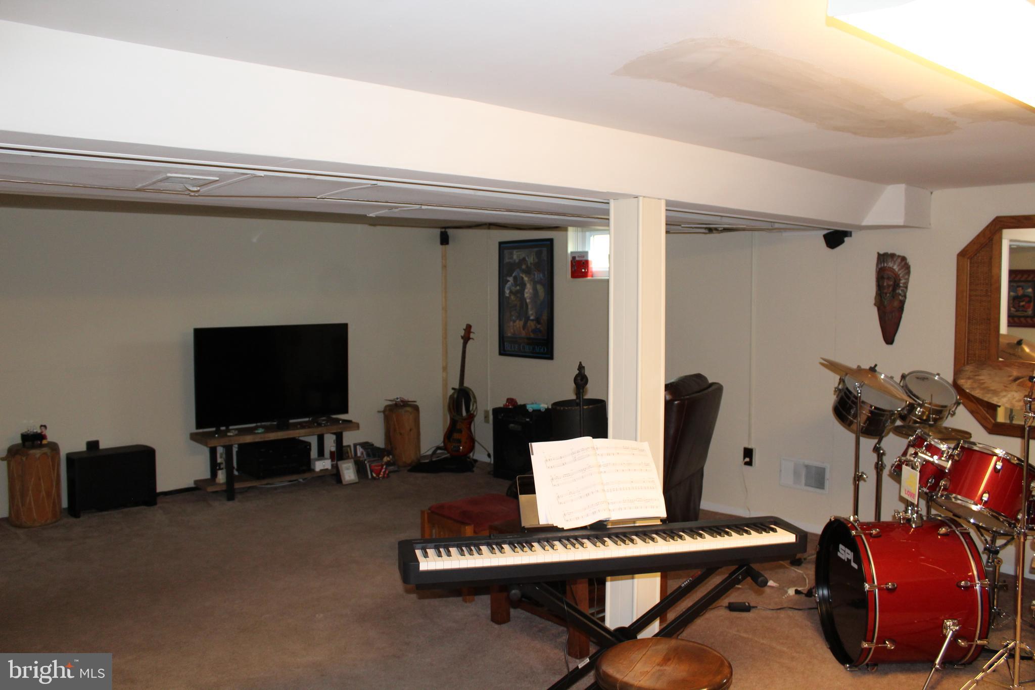 1209 Meadow View Road Pasadena, MD 21122 - Photo 71 of 95 Gallery Image 71