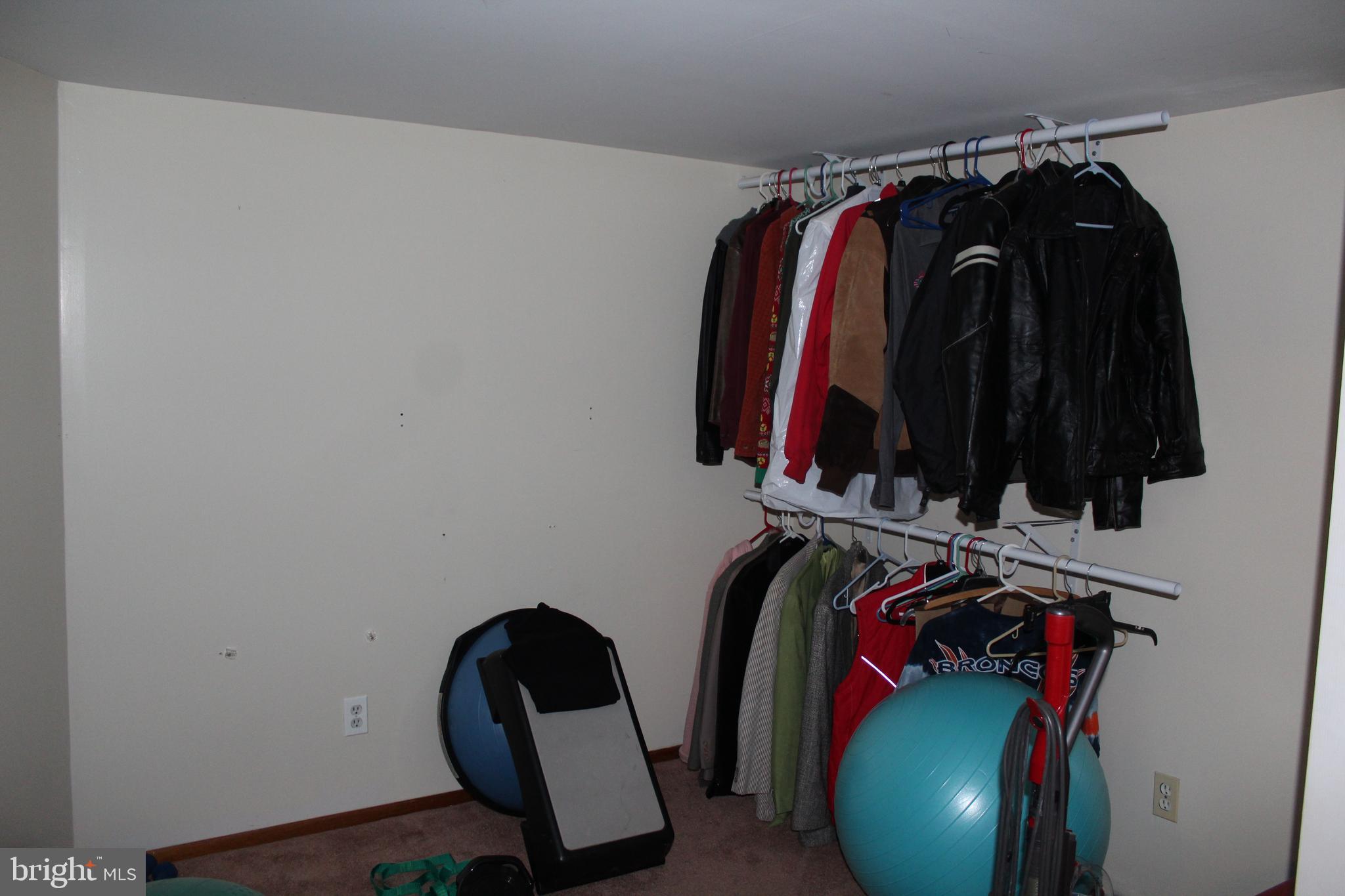 1209 Meadow View Road Pasadena, MD 21122 - Photo 73 of 95 Gallery Image 73