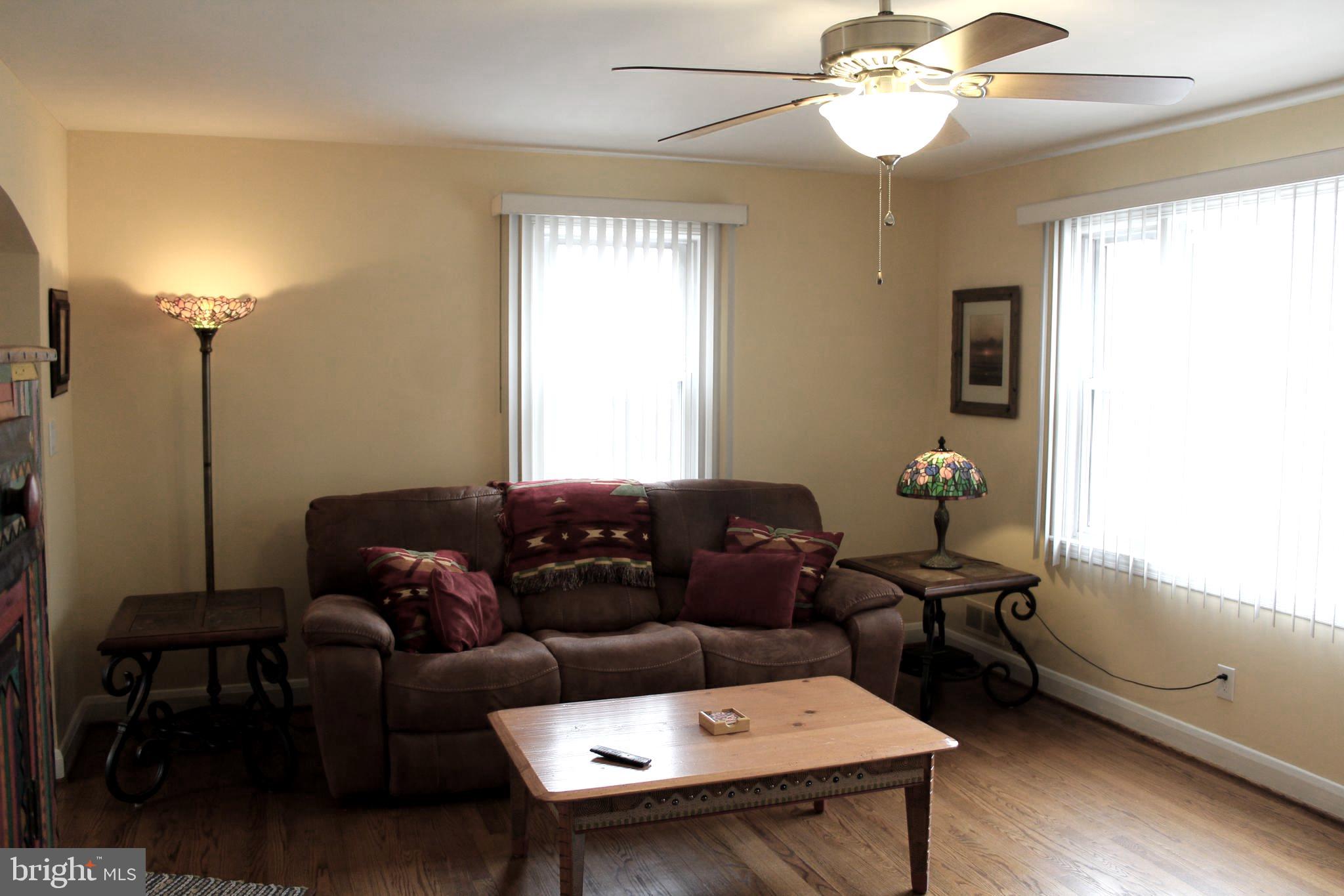 1209 Meadow View Road Pasadena, MD 21122 - Photo 8 of 95 Gallery Image 8