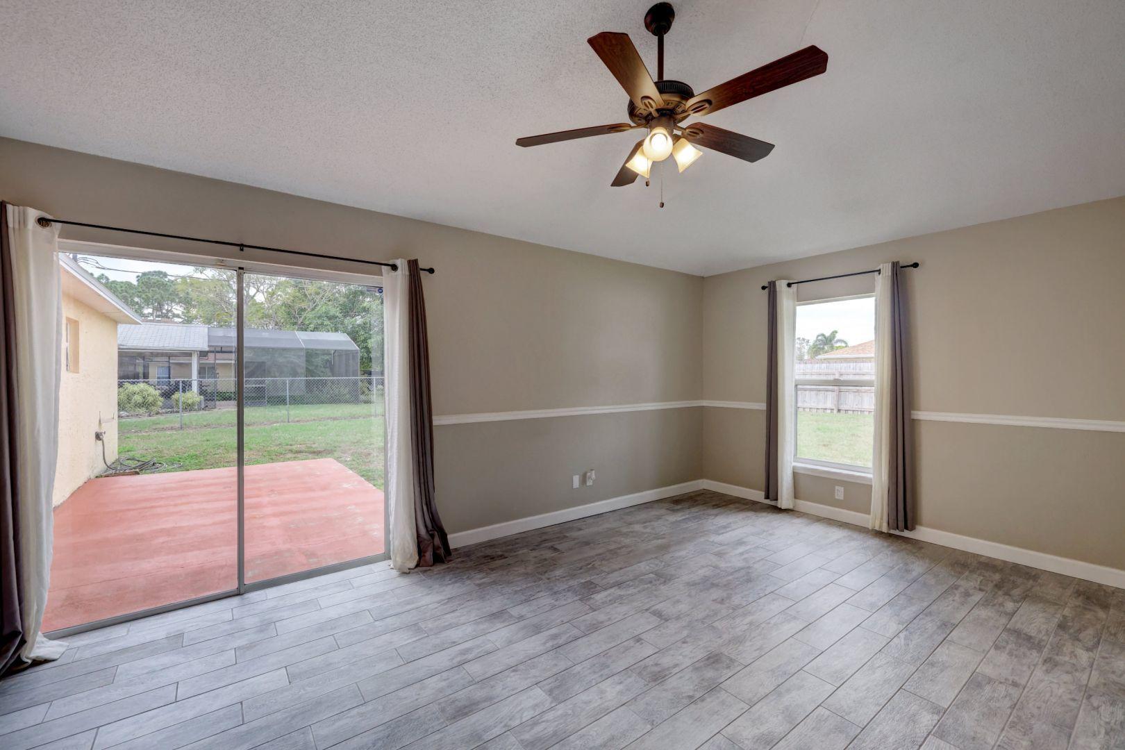 817 Southwest Commonwealth Road Port St. Lucie, FL 34953 - Photo 8 of 39 Family Room (unfurnished)