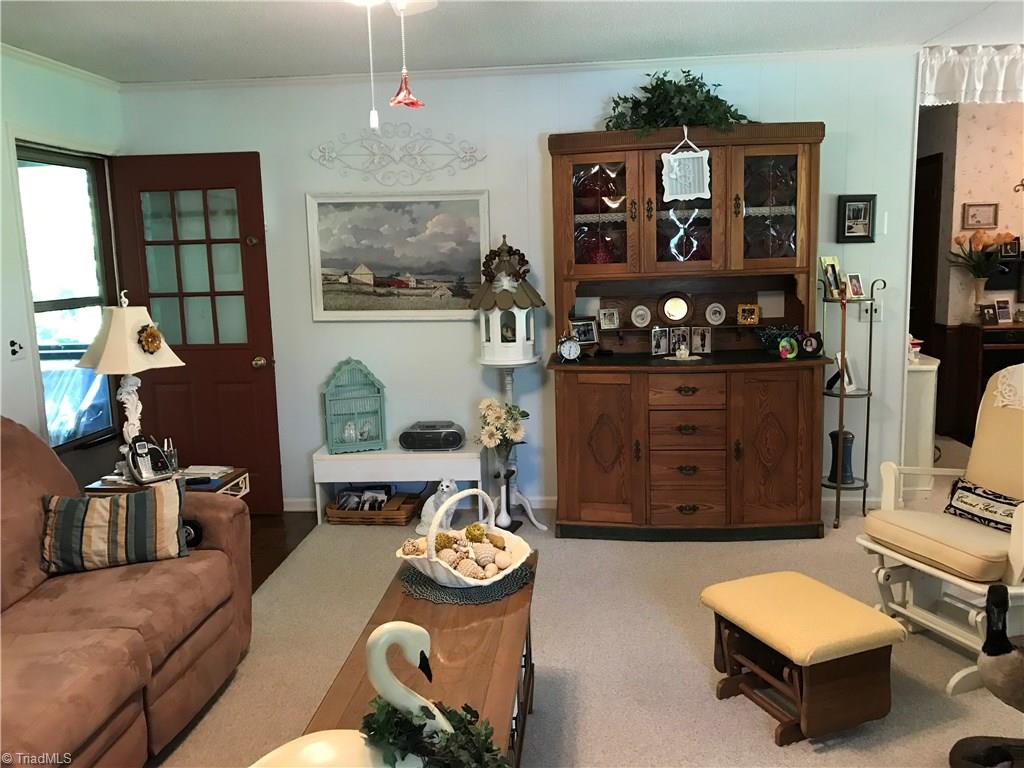 1628 Pepperidge Road Asheboro, NC 27205 - Photo 6 of 29 Gallery Image 6