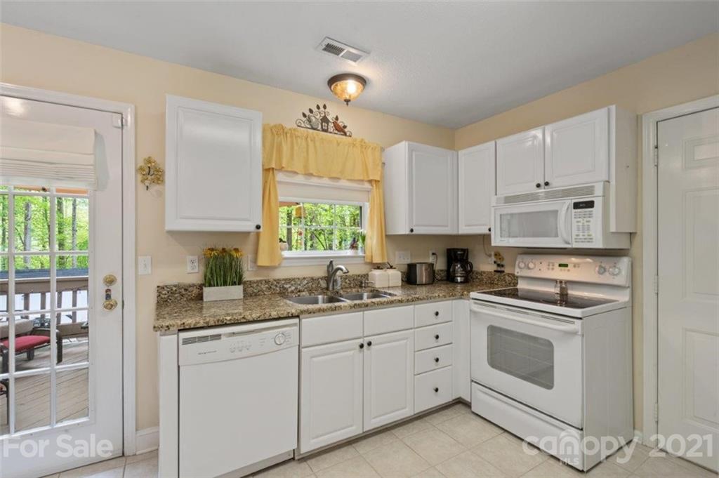 508 Reed Creek Road, Unit 123 Mooresville, NC 28117 - Photo 10 of 30 Gallery Image 10